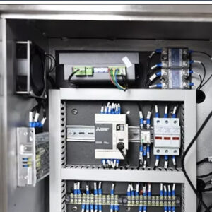 Dettaglio macchina confezionatrice bustine liquide - Sistema di controllo